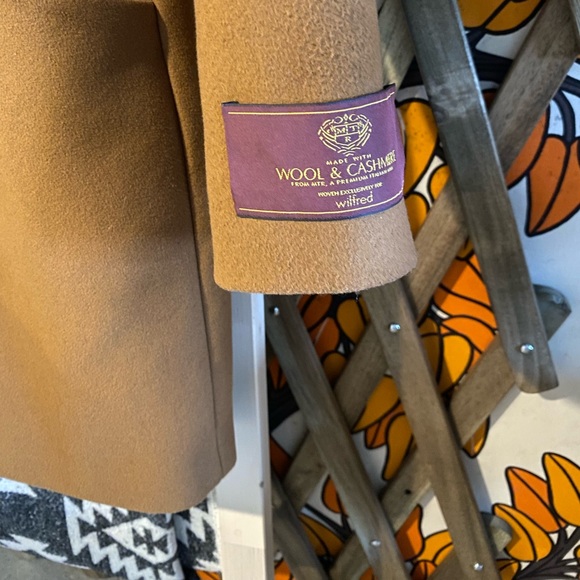 Wilfred Wool & Cashmere Coat - Picture 4 of 7